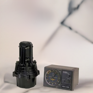 Yaesu G-1000DXC medium to heavy-duty rotator that comes with plugs included.