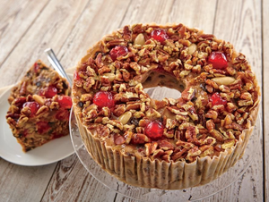 Grandma's Fruit Cake 2 lb. Tin