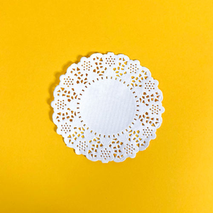 White Round Kraft Paper Doilies 11cm / 4.5 in - Pack of 250