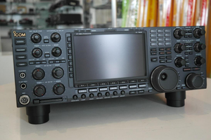 Second hand icom ic-7800mk2 hf base station transceiver
