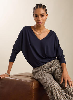 Ella Relaxed V-Neck Top - UK 10 | EU 36 | US 06 / Classic Navy