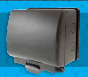 Click Aquip66 2G Weatherproof Socket (OA036AG)