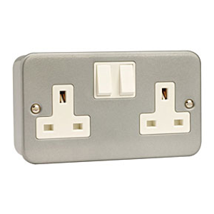 Click CL036 2 Gang 13A DP Metal Clad Switched Socket