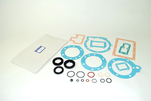 Gasket and Seal Kit - LT230 Transfer Box - RTC3890