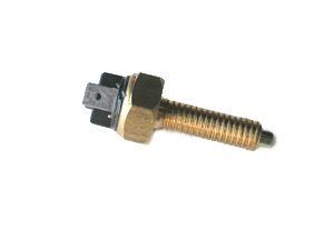 Reverse lamp and Diff switch - to LA939975 4cyl