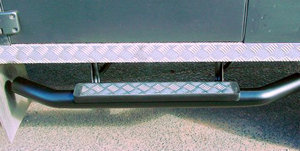 Defender 90 Quick Fit Tubular Side Steps (pair)