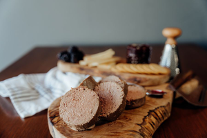 Beef Braunschweiger End Pieces - 1 lb