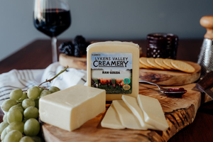 Raw Grass-Fed Gouda Cheese - 8 oz