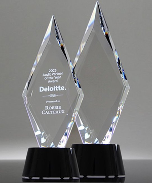 Distinctive Diamond Crystal Award