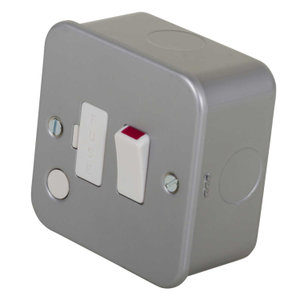 13A Switched Fused Spur with Flex Outlet Metal Clad