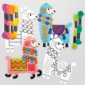 Kits de lamas à décorer avec points de croix