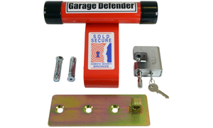 Garage Defender (inc. Padlock) Red