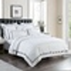 Ambassador 1000 Thread Count White with Black Quilt Cover Set