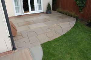 Indian Sandstone Paving - Polished Rippon Buff - 900 x 600mm - Slab