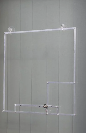 window quad dualband antenna operates on 2m and 70cm frequencies covering 44-146 MHz and 430-440 MHz respectively