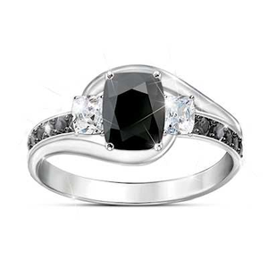 Black Velvet Ring Size 8.5