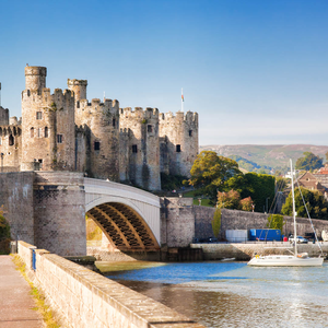 Railways & Castles of Wales