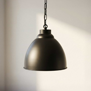 Oxford Vintage Pendant Light in Matt Black
