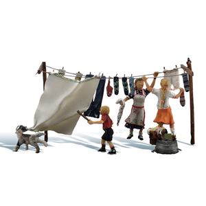 Woodland Scenics A1936 Wash Day Getaway HO OO Gauge Figures Landscaping