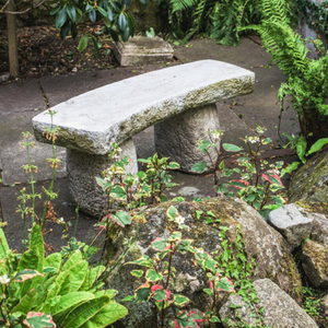 Curved Stone Garden Bench Seat Fine Detailed 45 cm Tall 130 kg