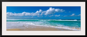 Waves crashing on the beach, Sunset Beach, Oahu, Hawaii