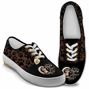 To The Moon And Back Women's Shoes Maine Coon