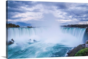 Canada, Ontario, Niagara Falls, Horseshoe Falls, dusk