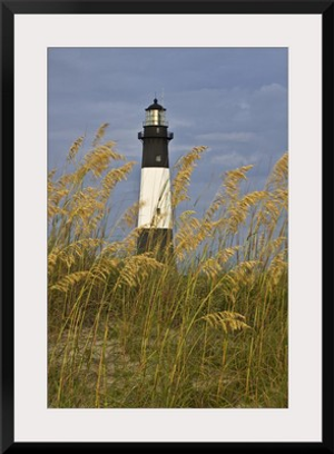 Georgia, Tybee Island, Lighthouse and seaoats in early moring