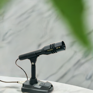 Yaesu M-70 desktop microphone is a high-quality microphone designed for clear and crisp audio transmission.