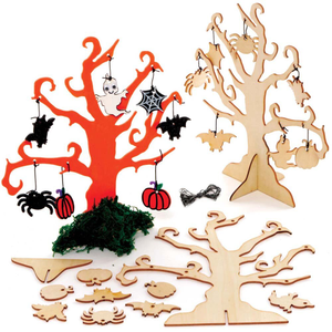 Kits en bois d'arbre effrayant