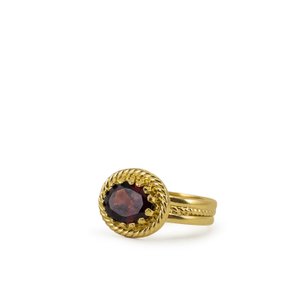 Luccichio Garnet Band Ring (Q 1/2 (UK))
