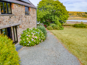 Crabhall Barn