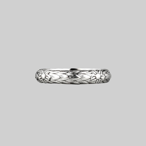 Forget Me Not Posie Ring - Silver - Silver / Medium