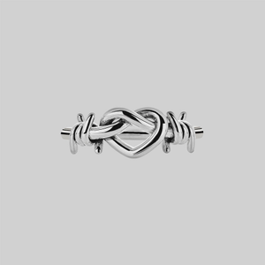 HARTLEY. Love Knot Ring - Silver