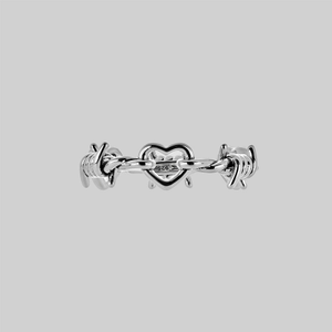 BOUND. Hearts & Barbed Wire Band Ring - Silver - Silver / Small