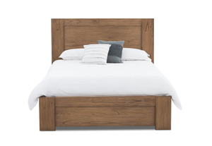 ROMULUS Queen Bed
