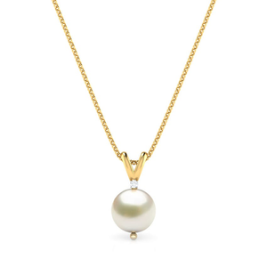 Victoria Pearl Pendant