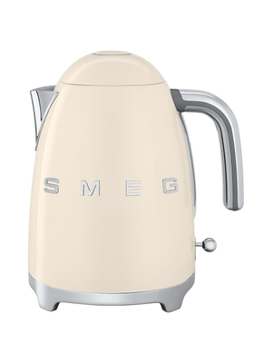 Smeg KLF03CRUK 50s Style Kettle-Cream