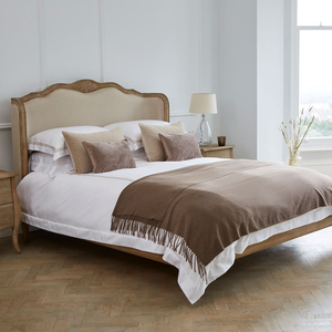 Versailles Linen Bed