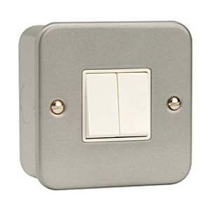 Click CL012 Metal Clad 2 Gang 10AX 2 Way Plate Switch