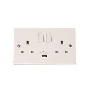 Click PRW770 Polar 13A 2 Gang DP Switched Socket with USB Outlet White