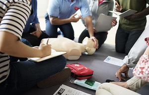 First Aid and Bloodborne Pathogens (US)