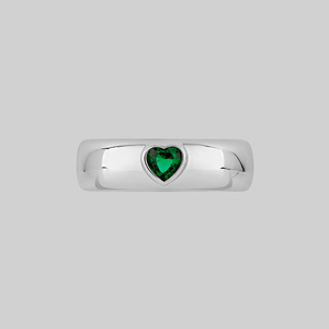 CLAIR. Green Heart Band Ring - Silver - Silver / Small