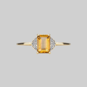 DECOR. Citrine Ornamental Gold Ring