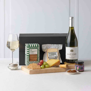 Gourmet White Wine And Cheese Gift Box