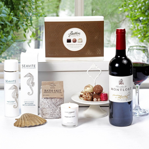 Luxury Pamper Hamper with Wine