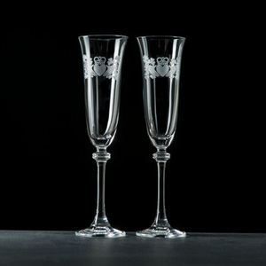 Personlised Galway Crystal Claddagh Champagne Flutes