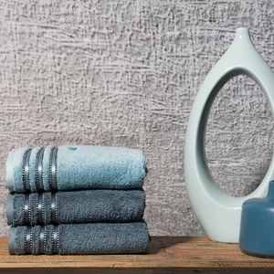 Cult De Luxe Towel