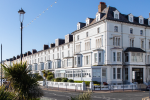 Marine Hotel, Llandudno