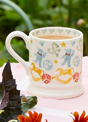 Seconds Toy Box 1/2 Pint Mug
